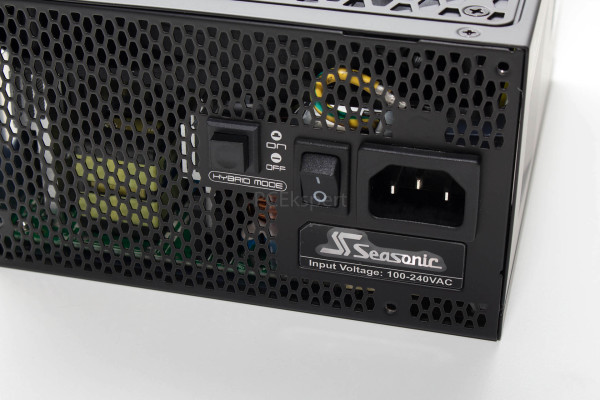 seasonic_prime_650w_platinum_7